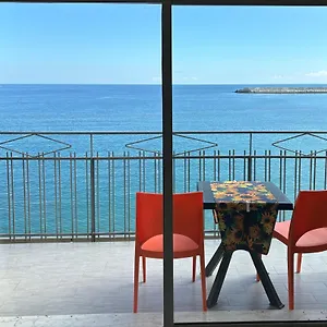 https://la-mansarda.sicilyhotelsitaly.net